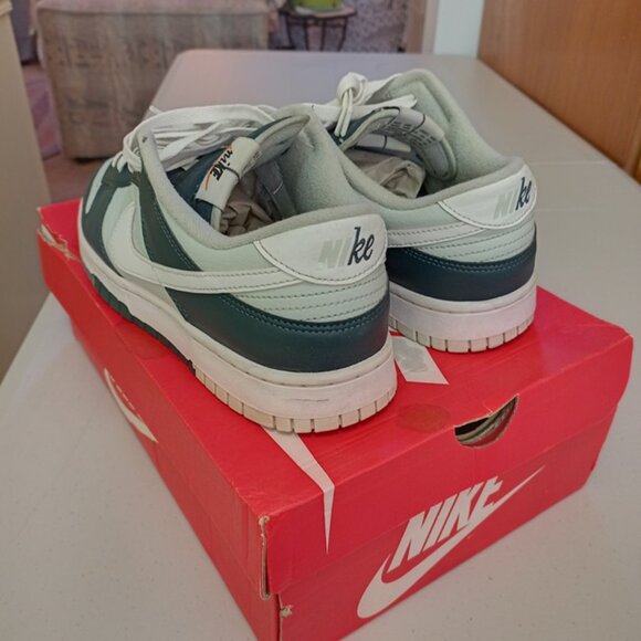 Size 10.5 - Nike Dunk Premium Low Split - Deep Jungle - Picture 4 of 9